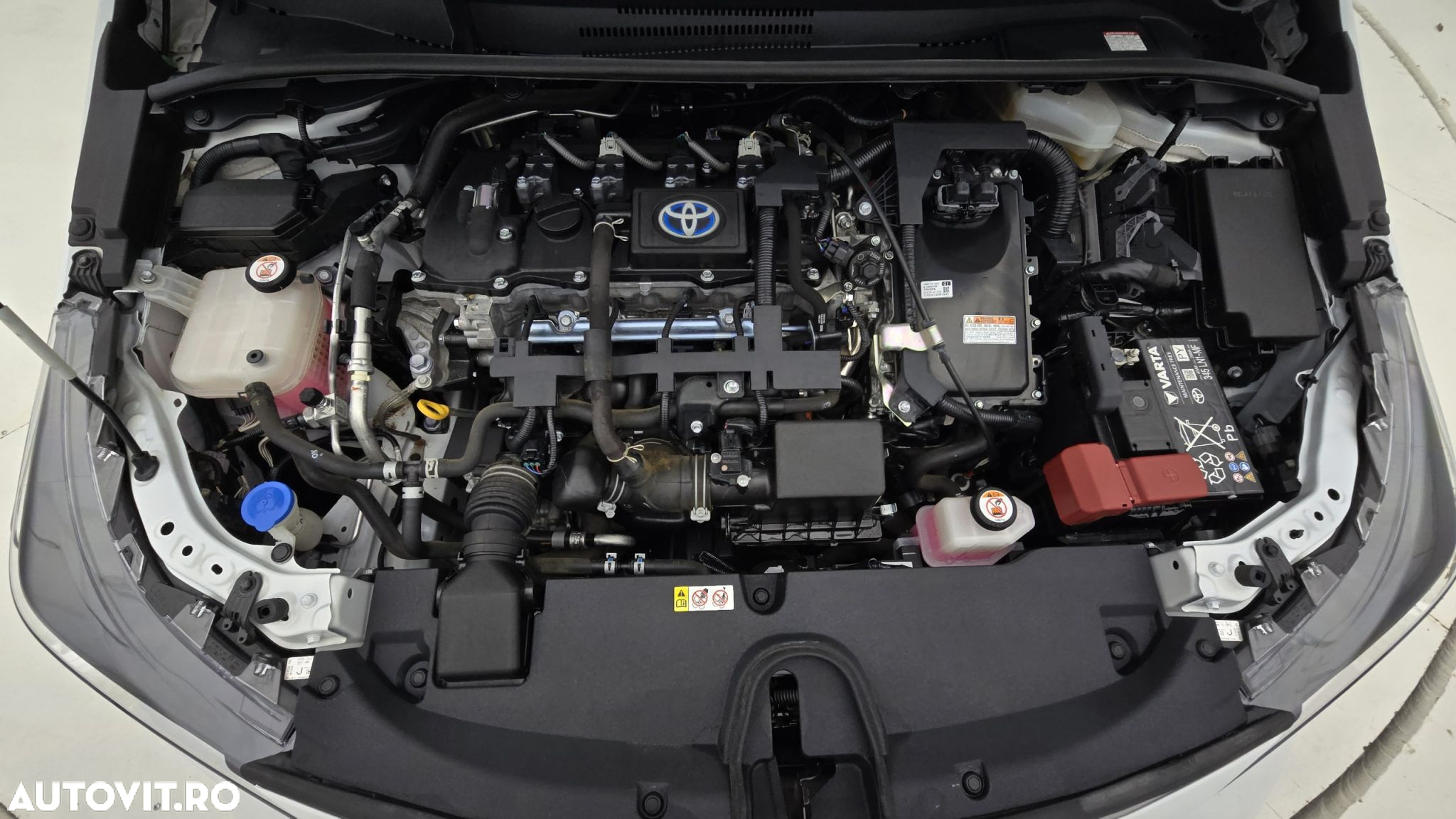 Toyota Corolla - 24