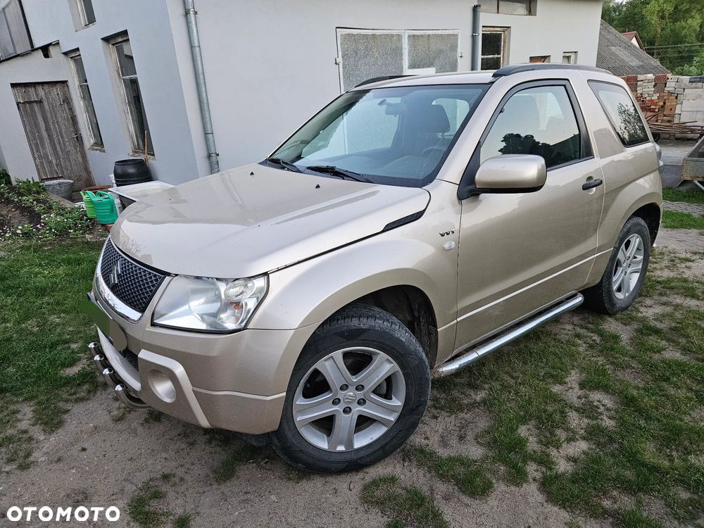 Suzuki Grand Vitara 1.6 - 6