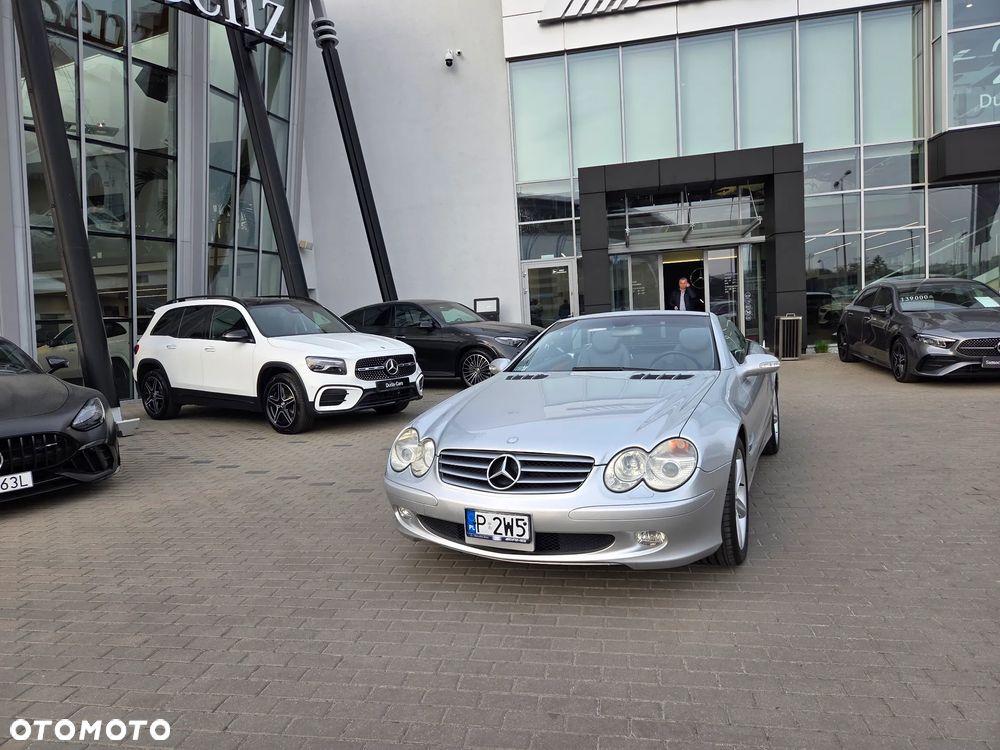 Mercedes-Benz SL - 26