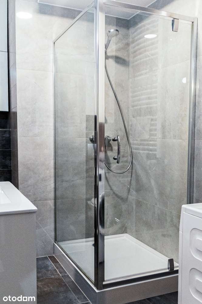 Najwyższe piętro *al. Kijowska* 40m2 - balkon!