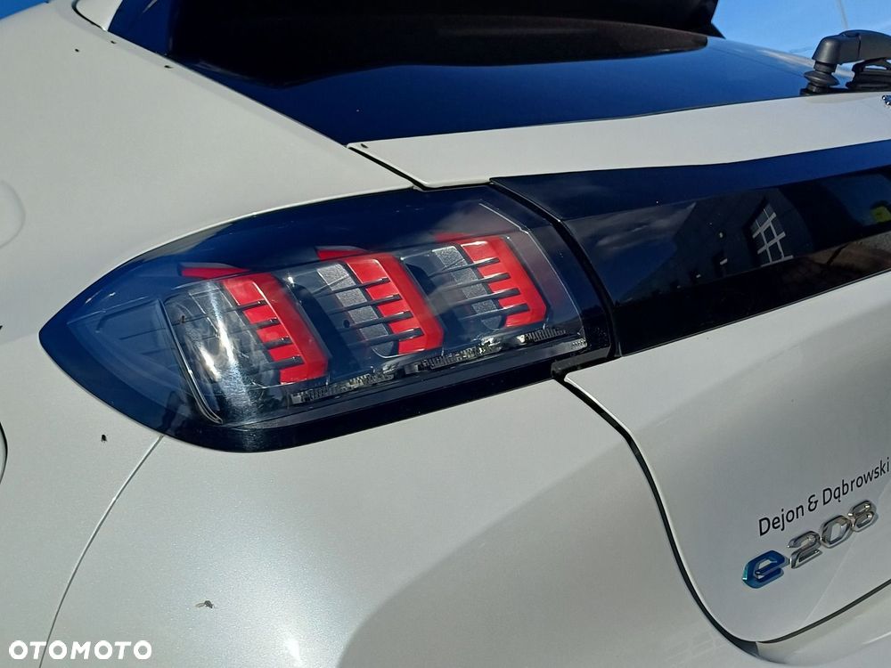 Peugeot 208 e-208 Allure Pack - 12