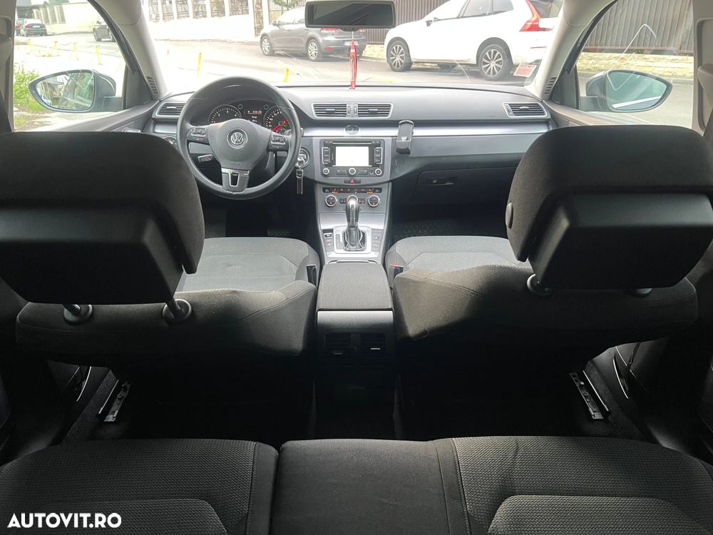 Volkswagen Passat Variant 2.0 Blue TDI DPF DSG Comfortline - 21