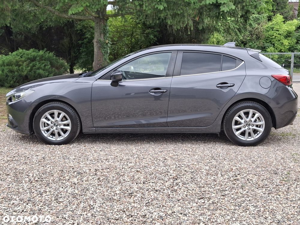 Mazda 3 - 5
