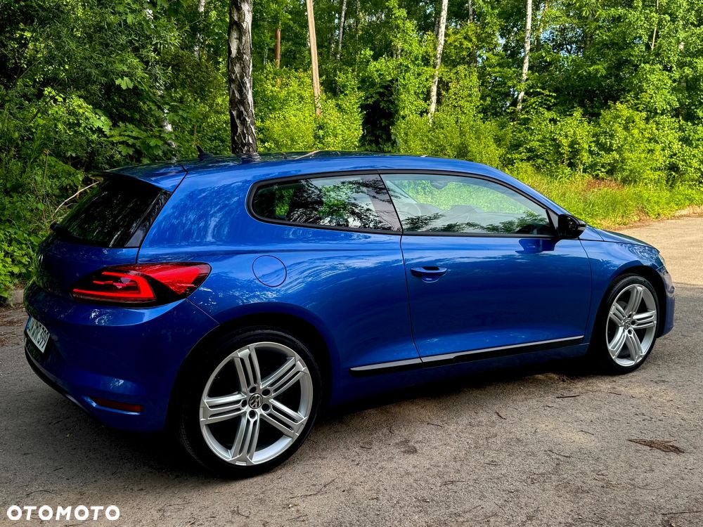 Volkswagen Scirocco 2.0 TDI Blue Motion Technologie Club - 9