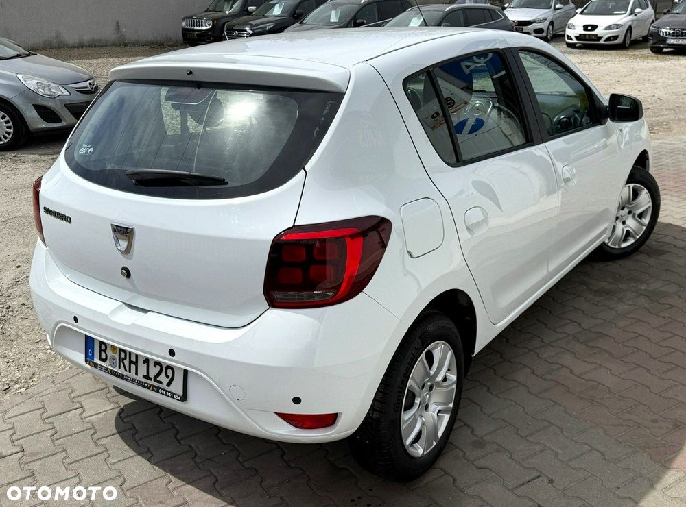 Dacia Sandero SCe 75 Essential - 4