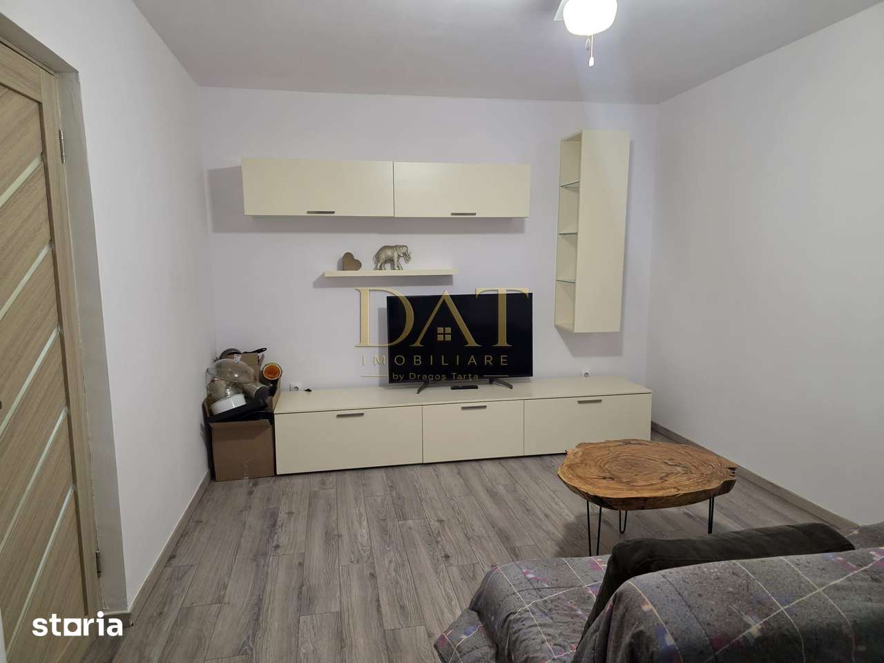 Apartament 2 camere | 54 mp | Parcare | Etaj 1 | Zona Răzoare — fotografia 1