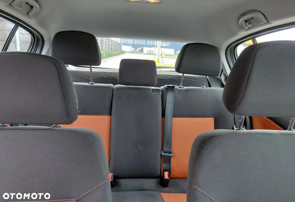 Opel Astra 1.6 Enjoy - 16