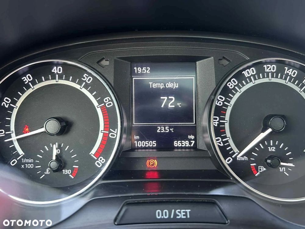 Skoda Fabia 1.2 TSI Monte Carlo - 19
