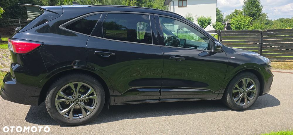 Ford Kuga 2.0 TDCi 2x4 ST-Line - 6