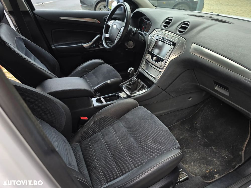 Ford Mondeo 2.0 TDCi Titanium X - 8