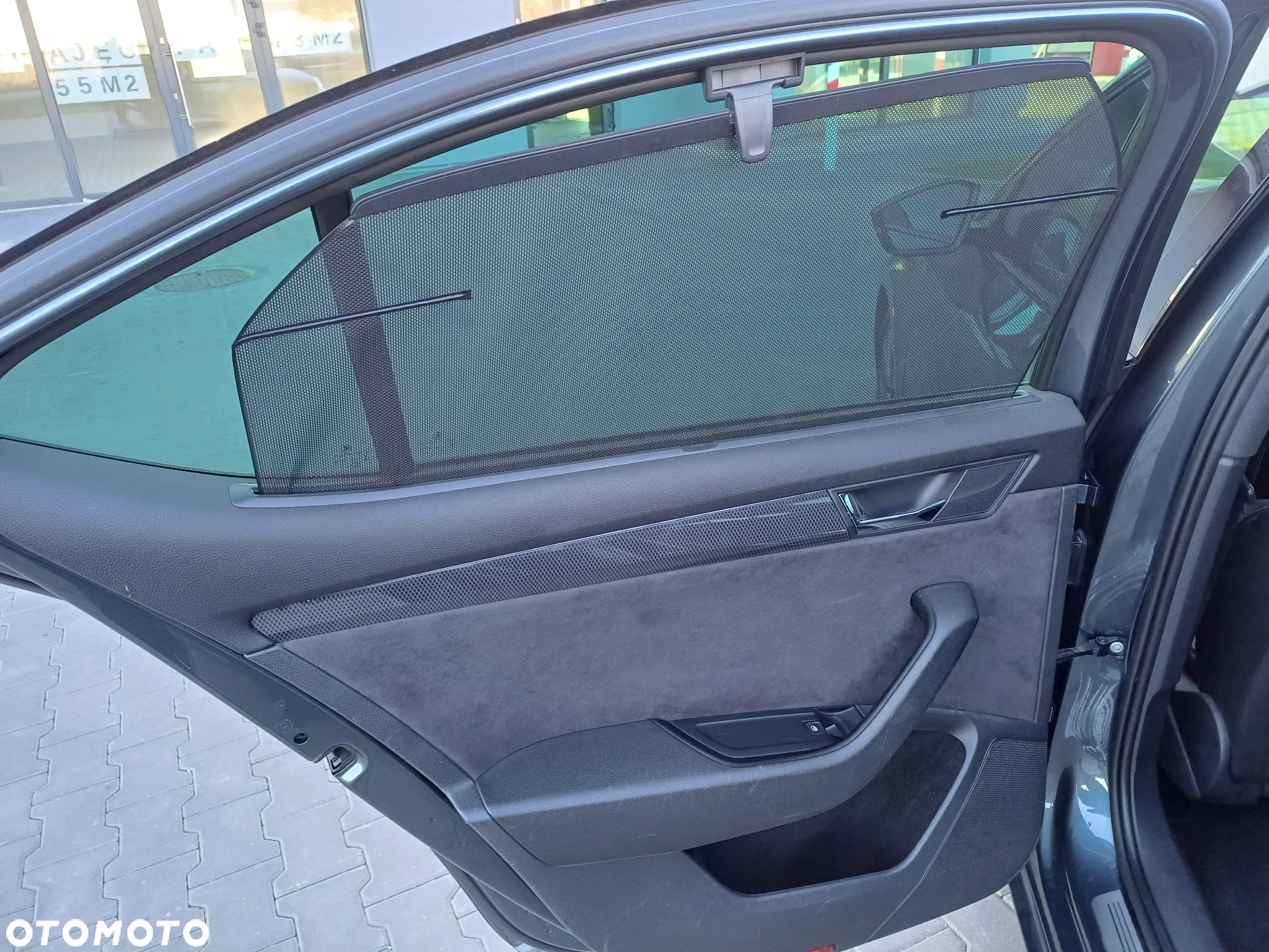 Skoda Superb 2.0 TSI Sportline DSG - 28