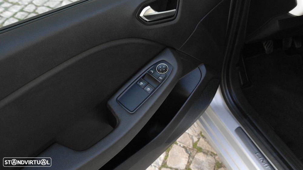 Renault Clio 1.0 TCe Limited - 32