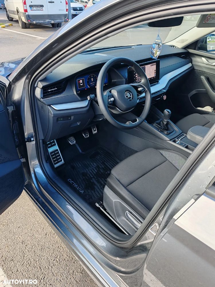 Skoda Octavia 1.5 TSI 115 CP Essence - 11