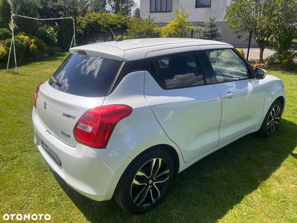 Suzuki Swift 1.2 Dualjet Hybrid CVT Comfort - 4