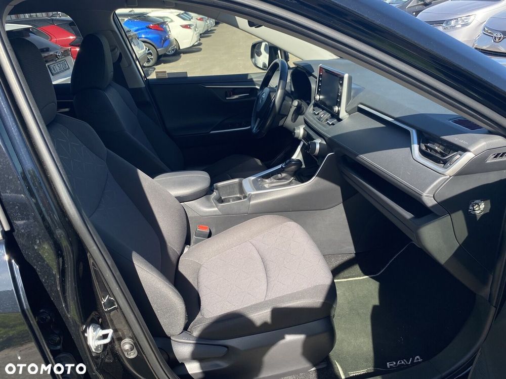 Toyota RAV4 - 20