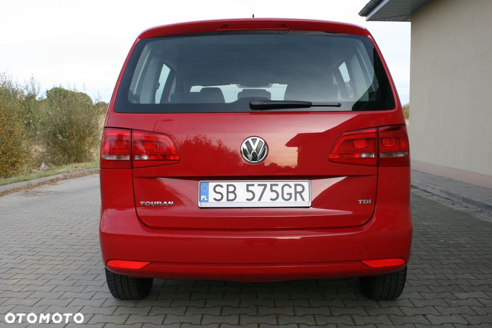 Volkswagen Touran - 5