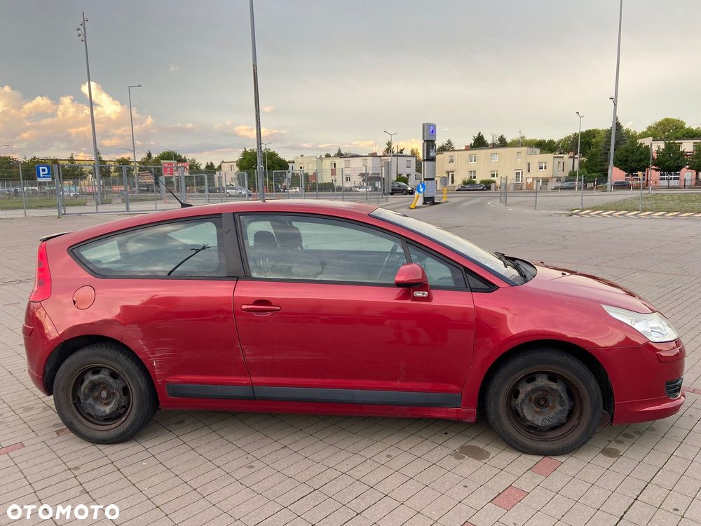 Citroën C4 1.6 16V X - 8