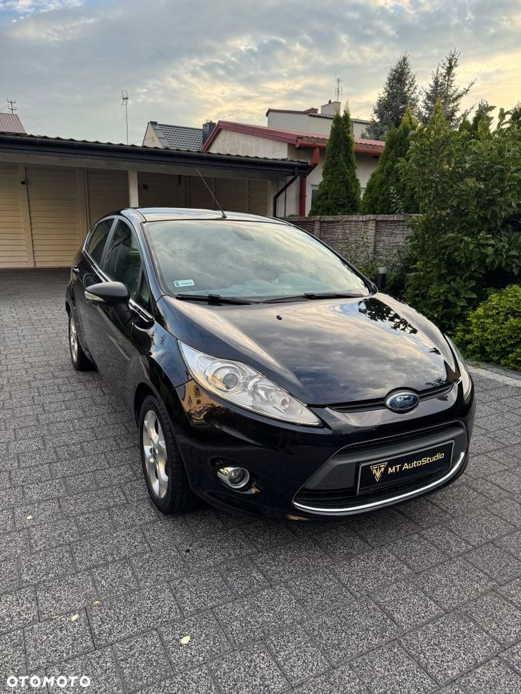 Ford Fiesta - 6