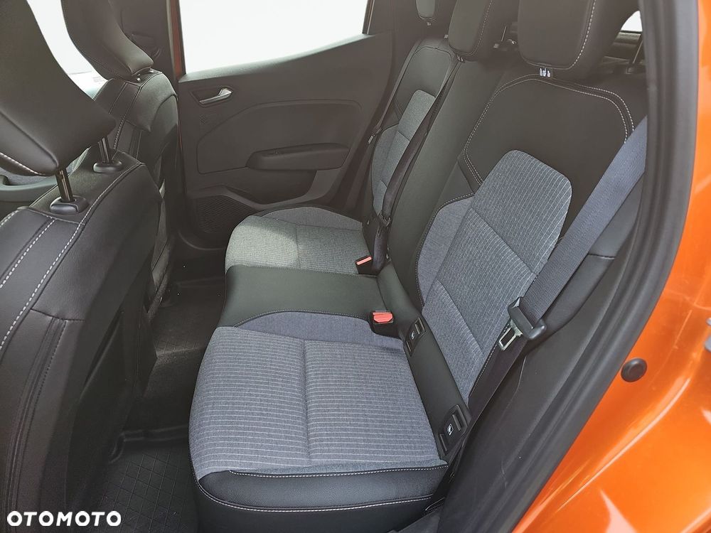 Renault Clio 1.0 TCe Techno - 18