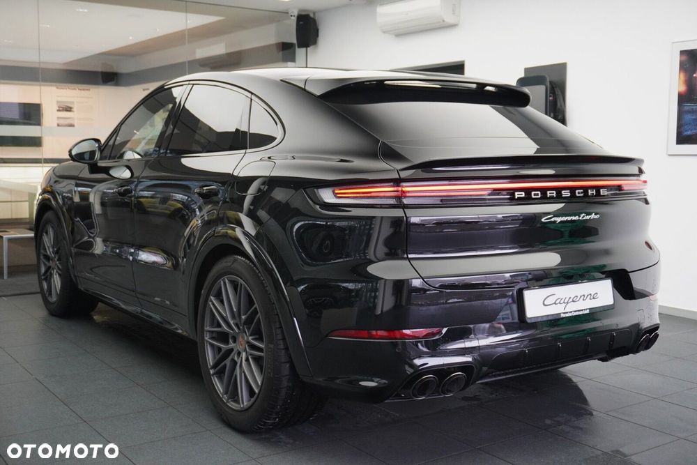 Porsche Cayenne - 16