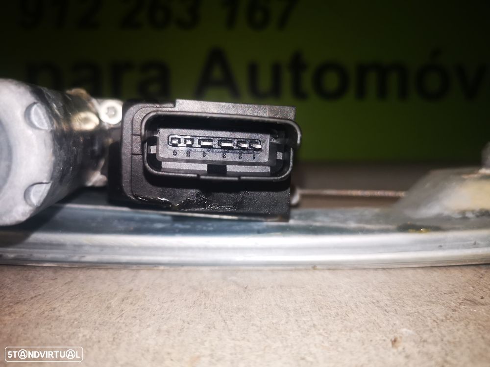 PEUGEOT 2008 I ELEVADOR FRENTE ESQUERDO - E085 - 5