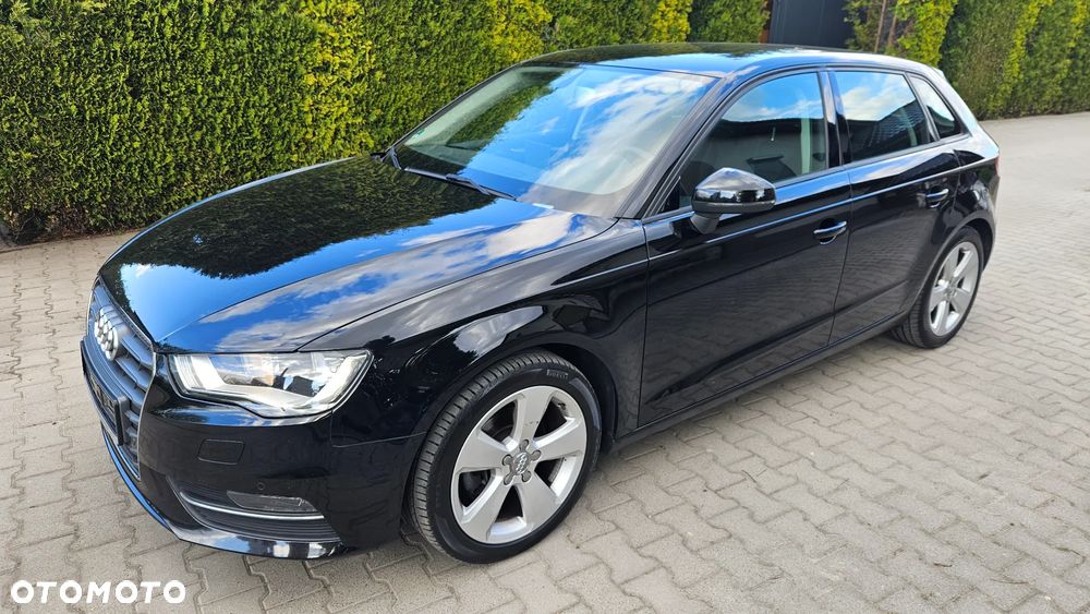 Audi A3 Sportback 1.4 TFSI Attraction - 8