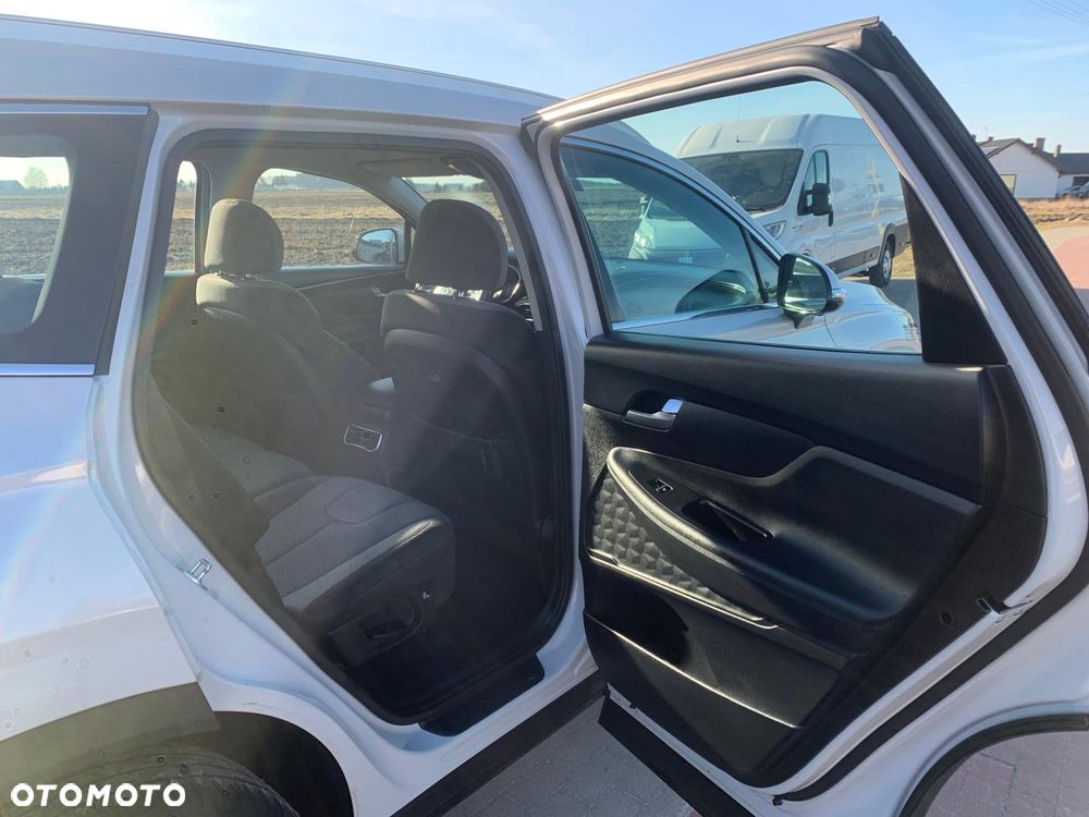 Hyundai Santa Fe 1.6 HEV 2WD 6-Sitzer Signature - 22