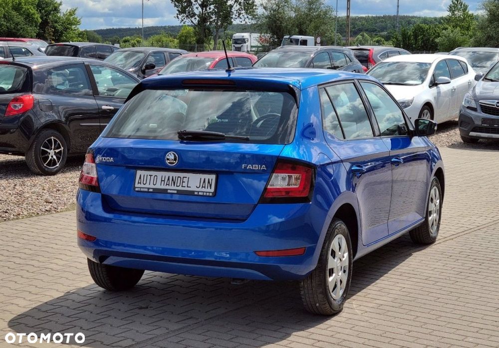 Skoda Fabia - 14