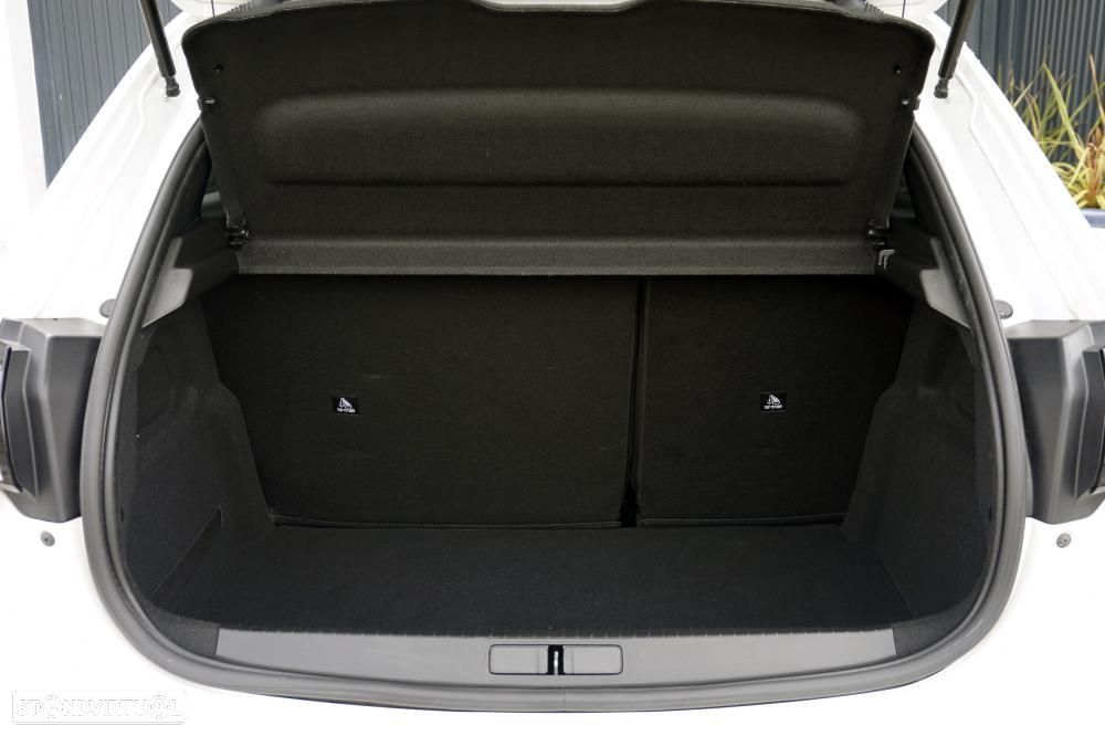 Peugeot 208 1.2 PureTech Allure Pack EAT8 - 7