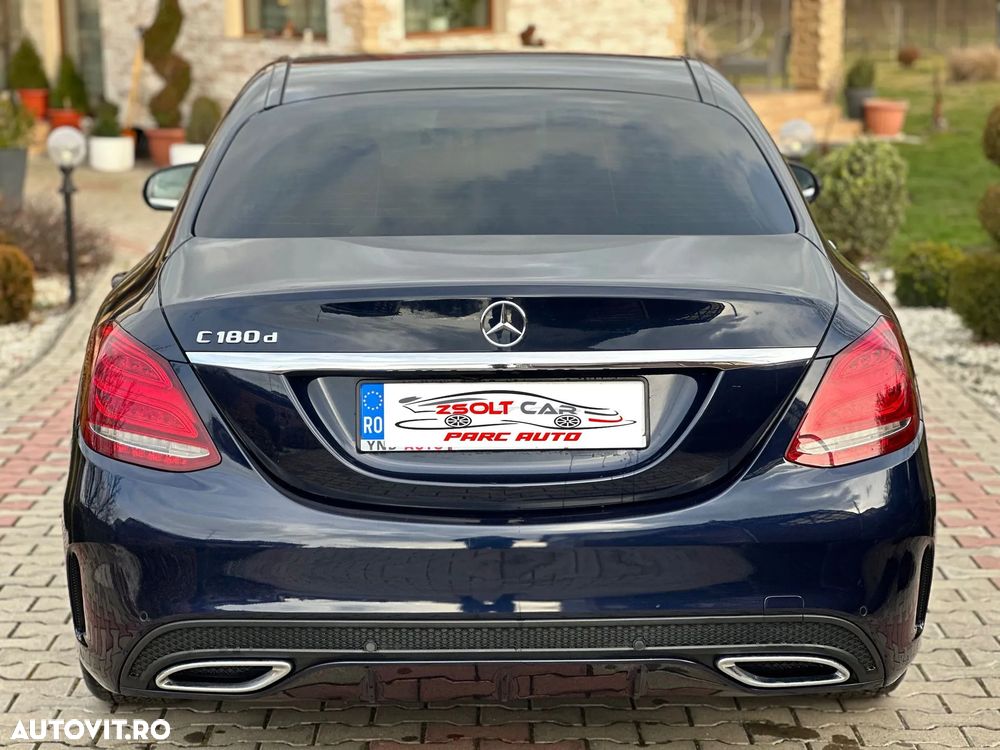 Mercedes-Benz C - 5