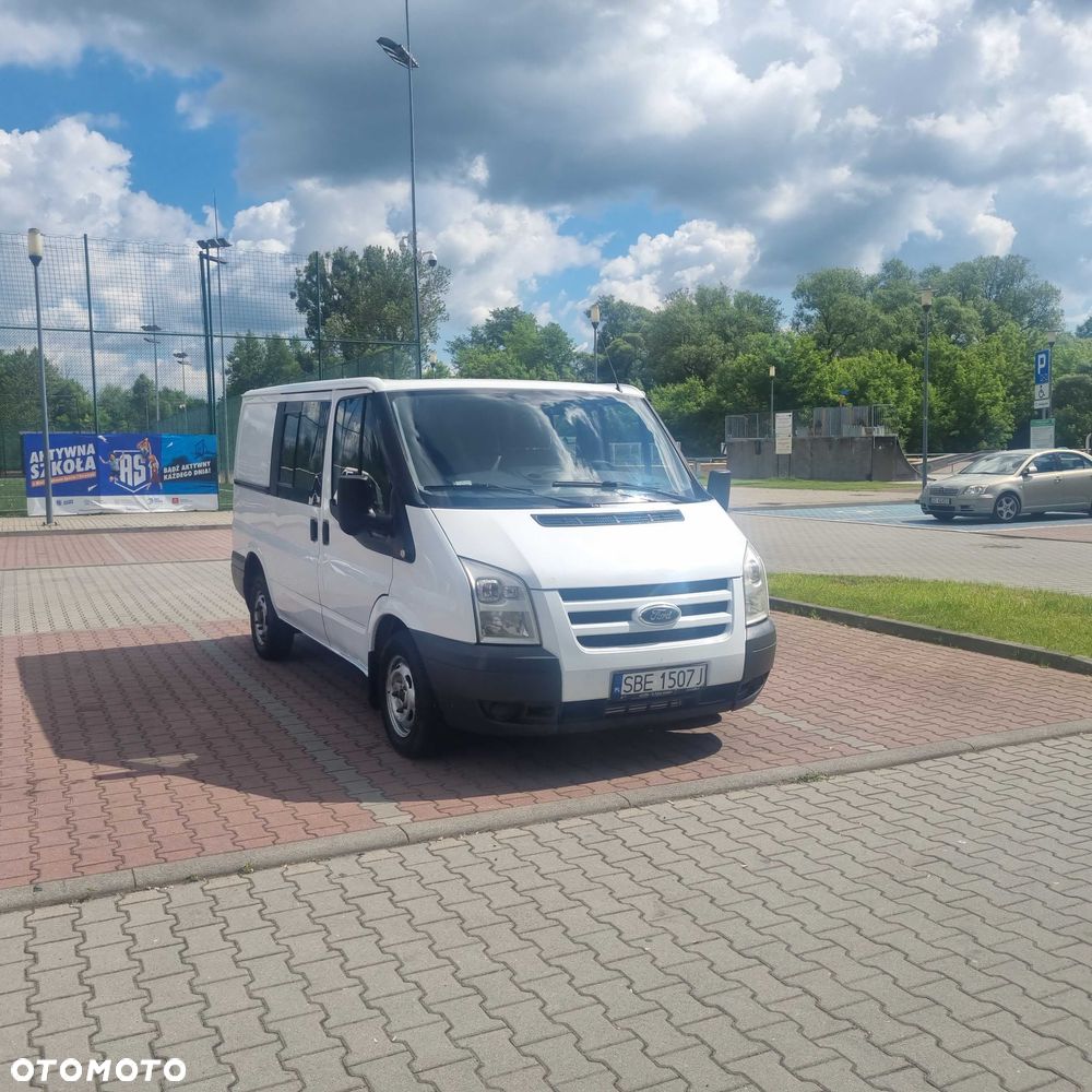 Ford Transit - 1