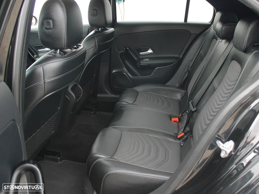 Mercedes-Benz A 250 e Style Plus - 15