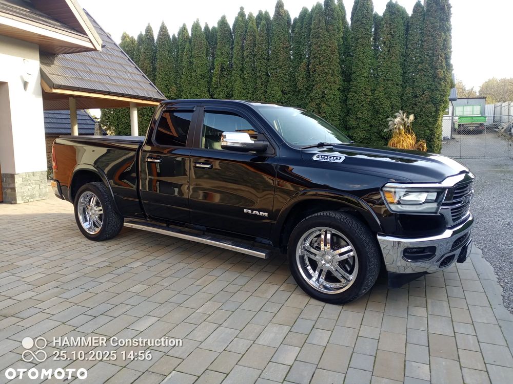 RAM 1500 Quad Cab Laramie - 4
