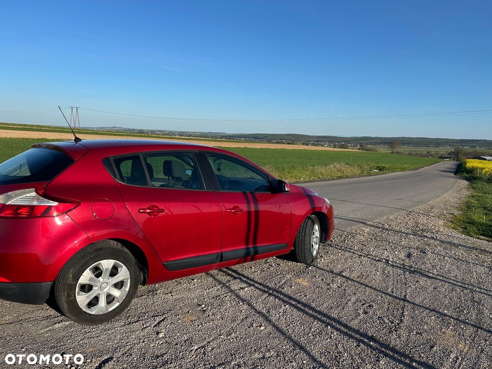 Renault Megane 1.5 dCi Dynamique - 5