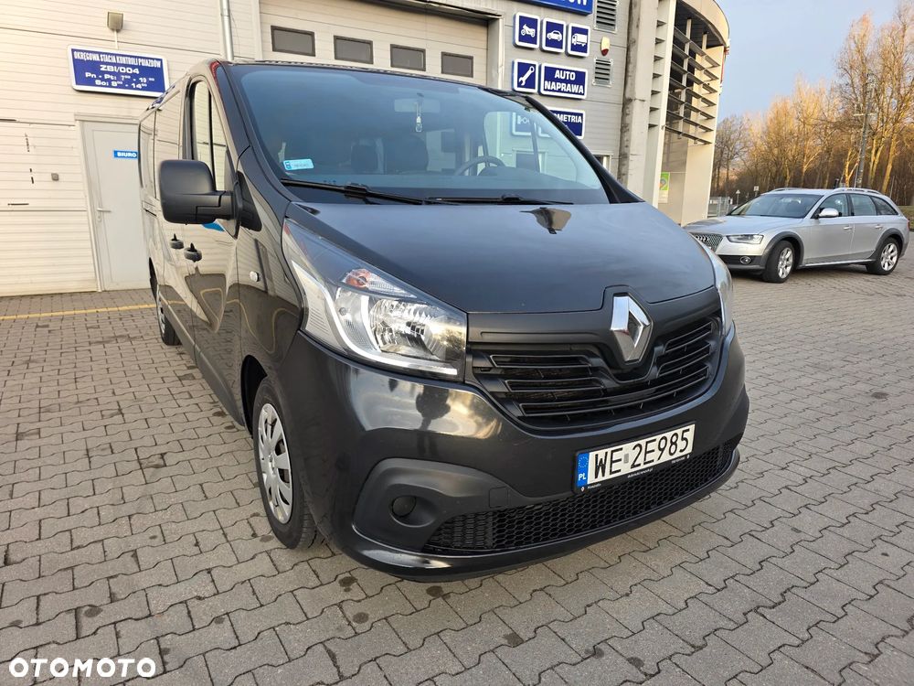 Renault Trafic - 1