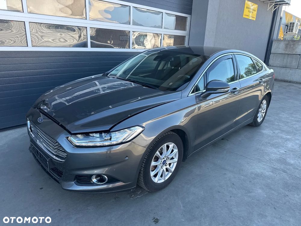 Ford Mondeo 1.5 EcoBoost Titanium - 9