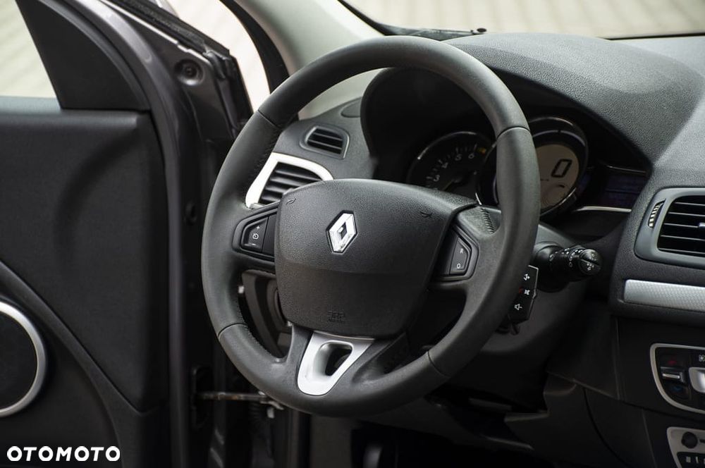 Renault Megane TCe 180 Luxe - 35