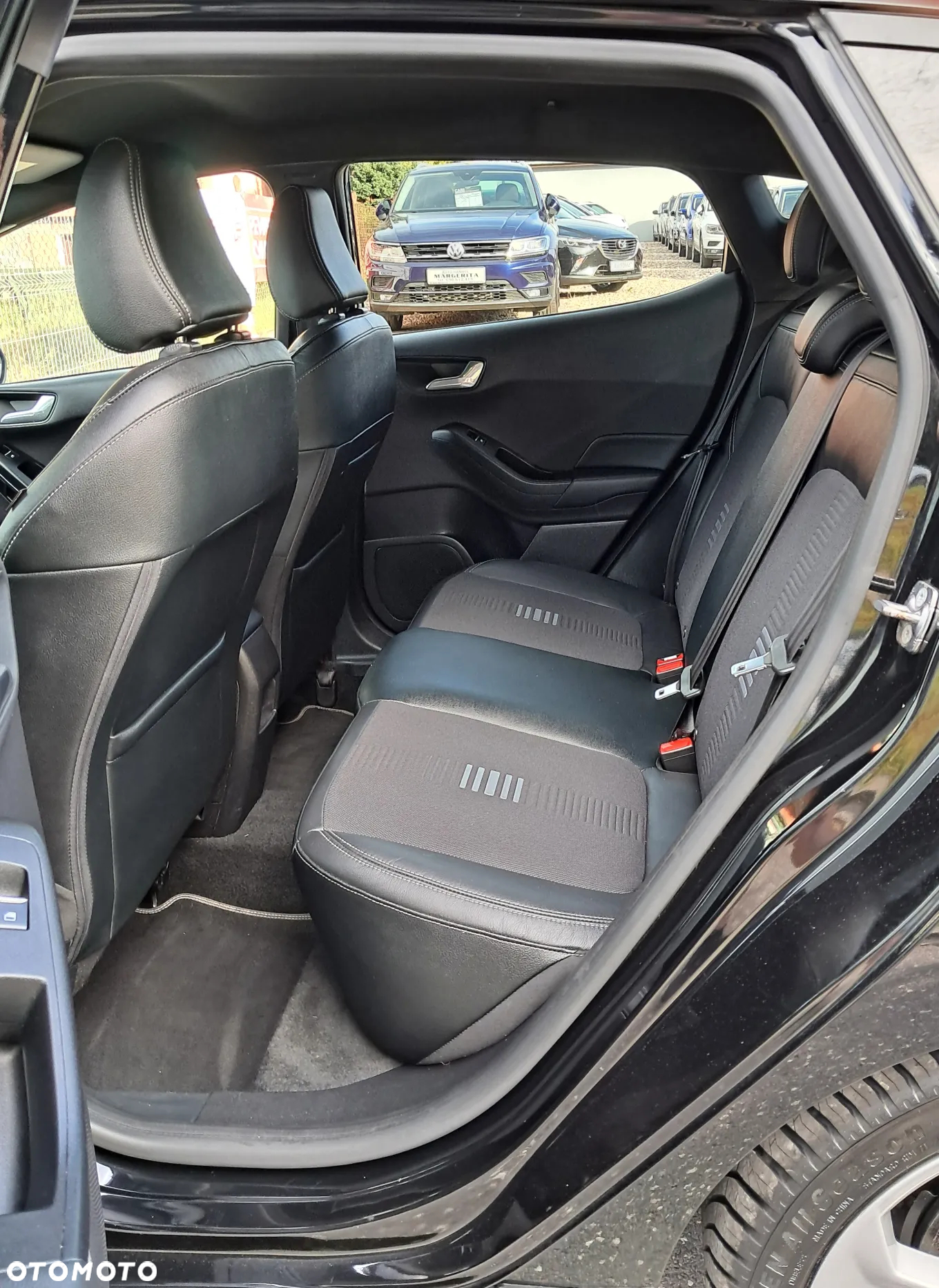 Ford Fiesta 1.0 EcoBoost S&S ST-LINE Black - 12