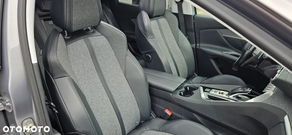 Peugeot 3008 - 28