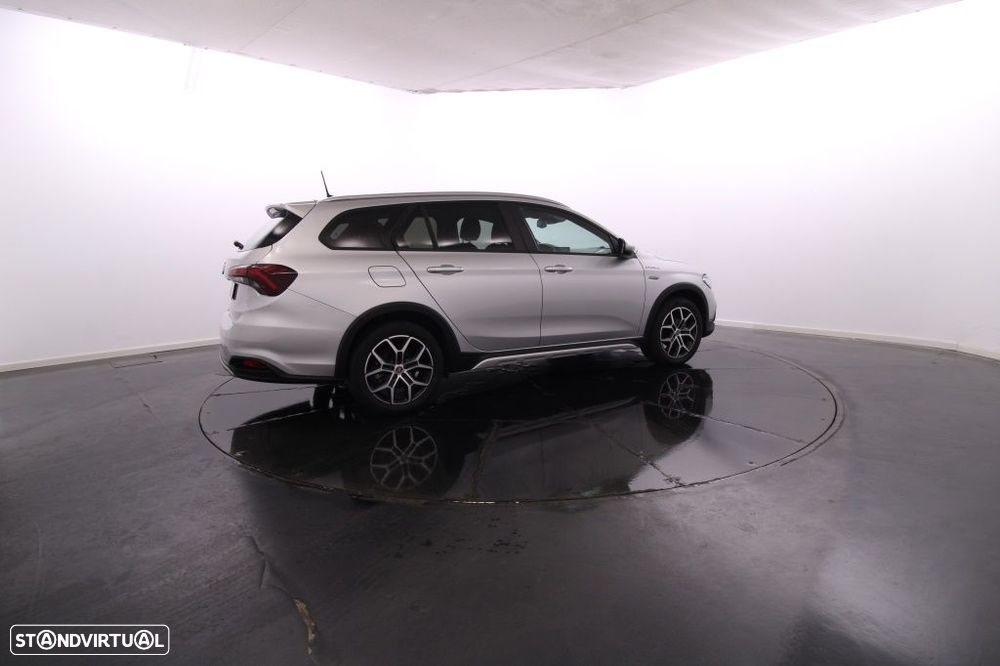 Fiat Tipo Station Wagon Cross 1.0 GSE T3 Cross - 9