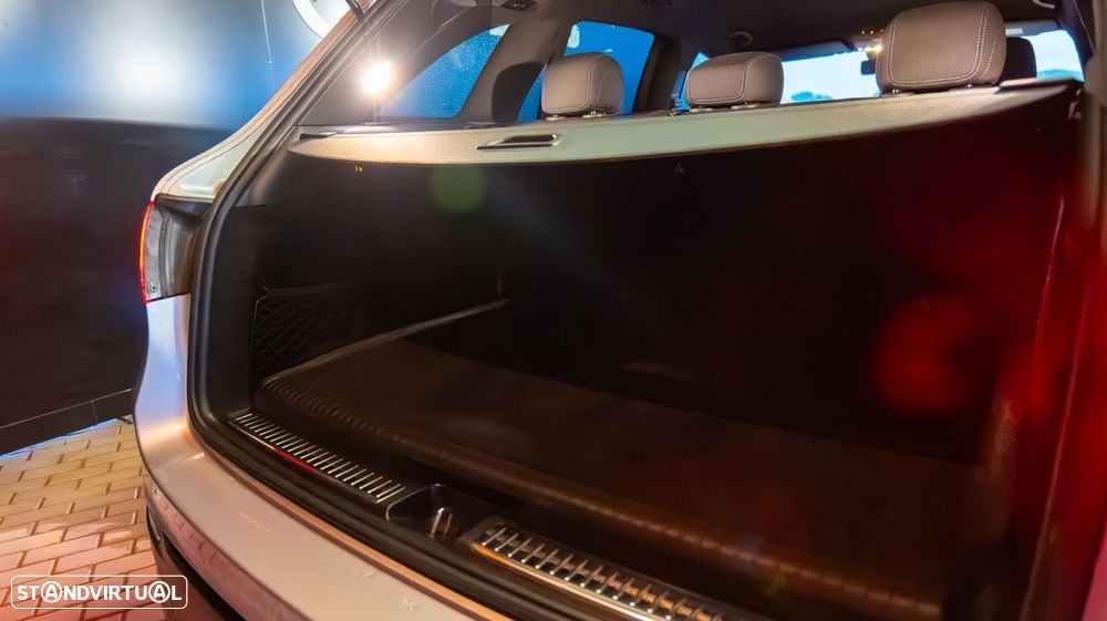 Mercedes-Benz GLC 300 de 4Matic - 9