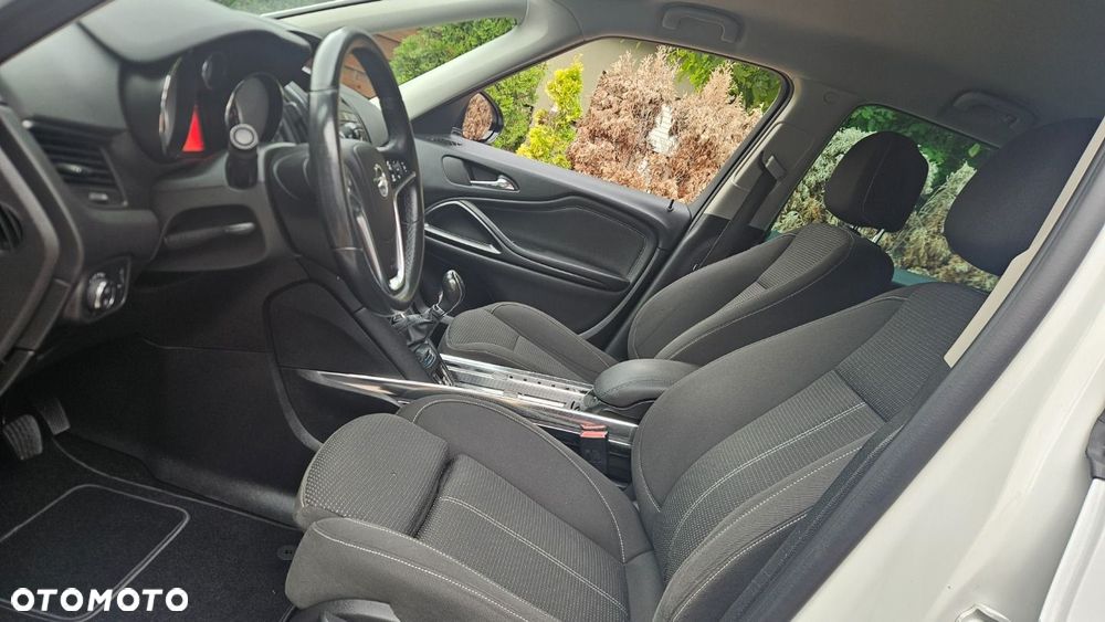 Opel Zafira - 14