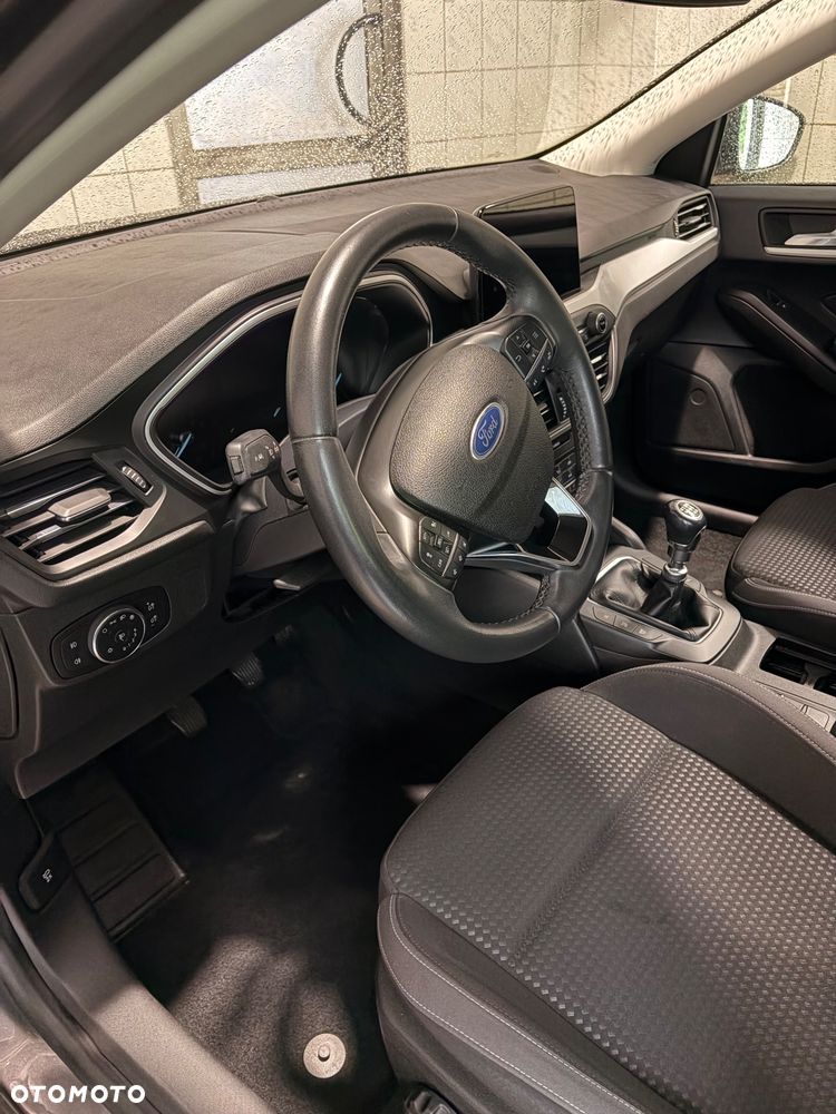 Ford Focus 2.0 EcoBlue Titanium - 5