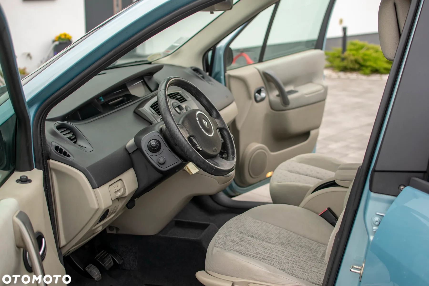 Renault Scenic - 6