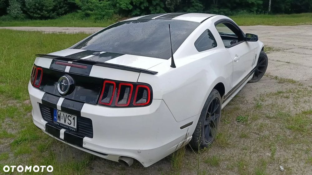 Ford Mustang 3.7 V6 Premium - 4