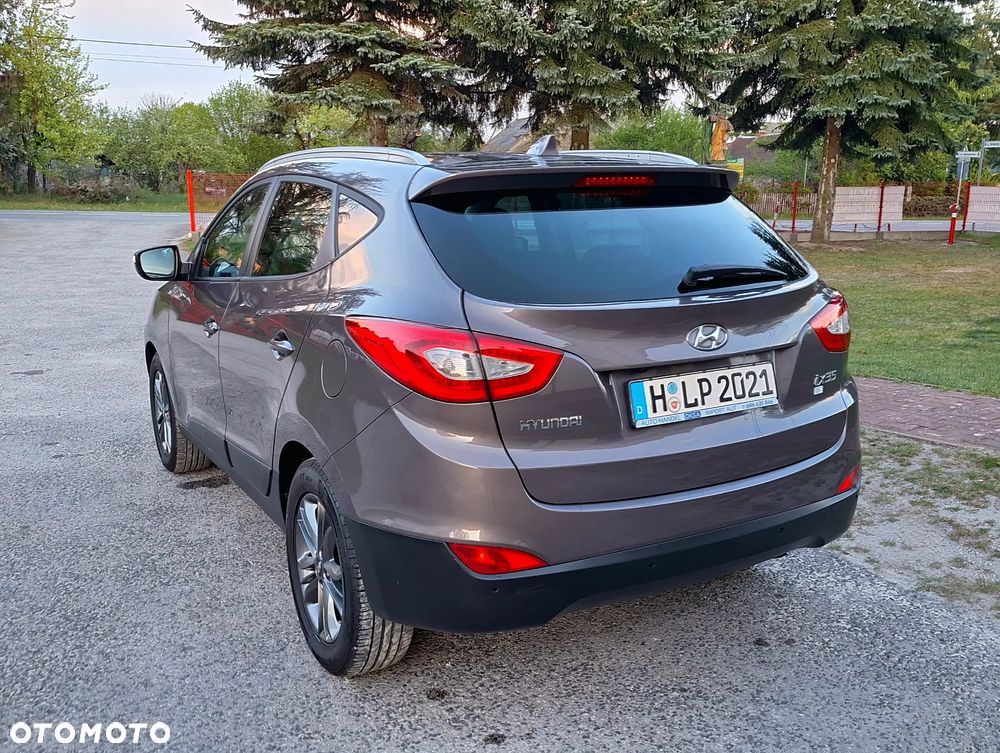 Hyundai ix35 1.6 2WD Fifa World Cup Edition - 25