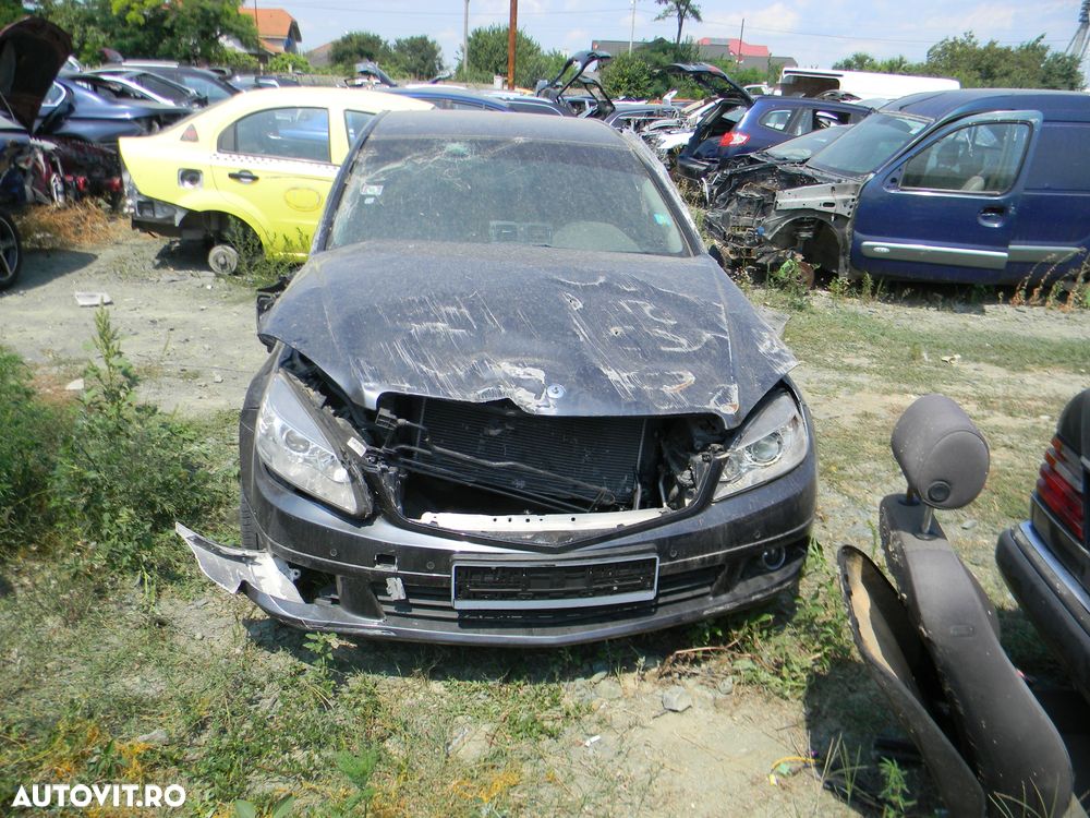 Dezmembrari  Mercedes-Benz C-CLASS (W204)  2007  > 2014 C 200 CDI (20 - 8