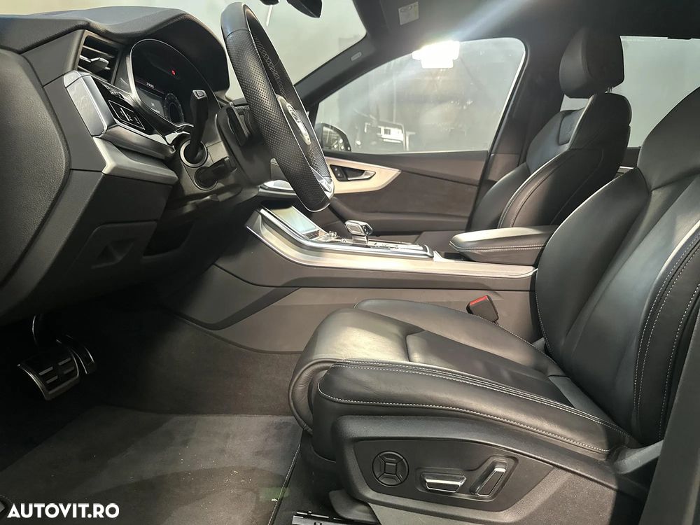 Audi Q7 - 24