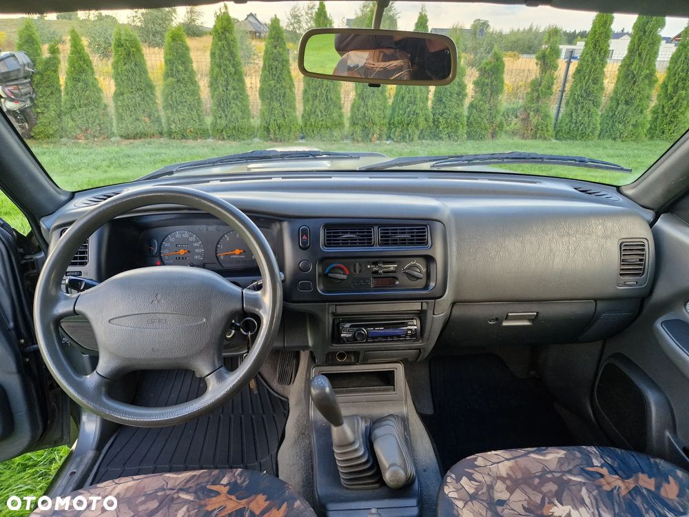 Mitsubishi L200 2.5 TDI GLS 4WD DoubleCab - 16