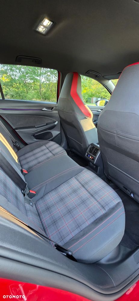 Volkswagen Golf VIII 2.0 TSI GTI DSG - 27